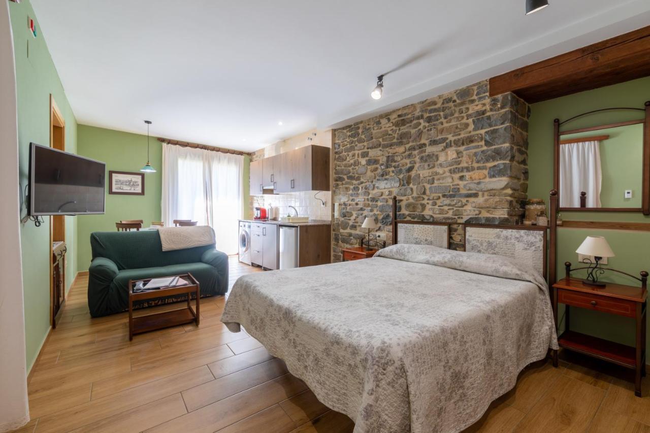 Casa Dieste Apartamentos Turisticos En Boltana Bagian luar foto
